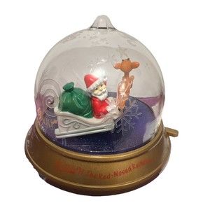 Blockbuster‎ 1999 Very Merry Whirl Around Spinning ornament Rudolph reindeer